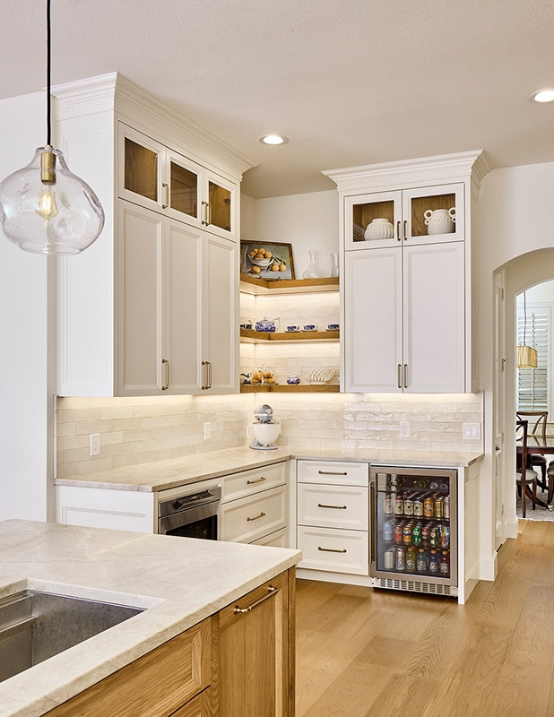 Modern kitchen renovation in Plano